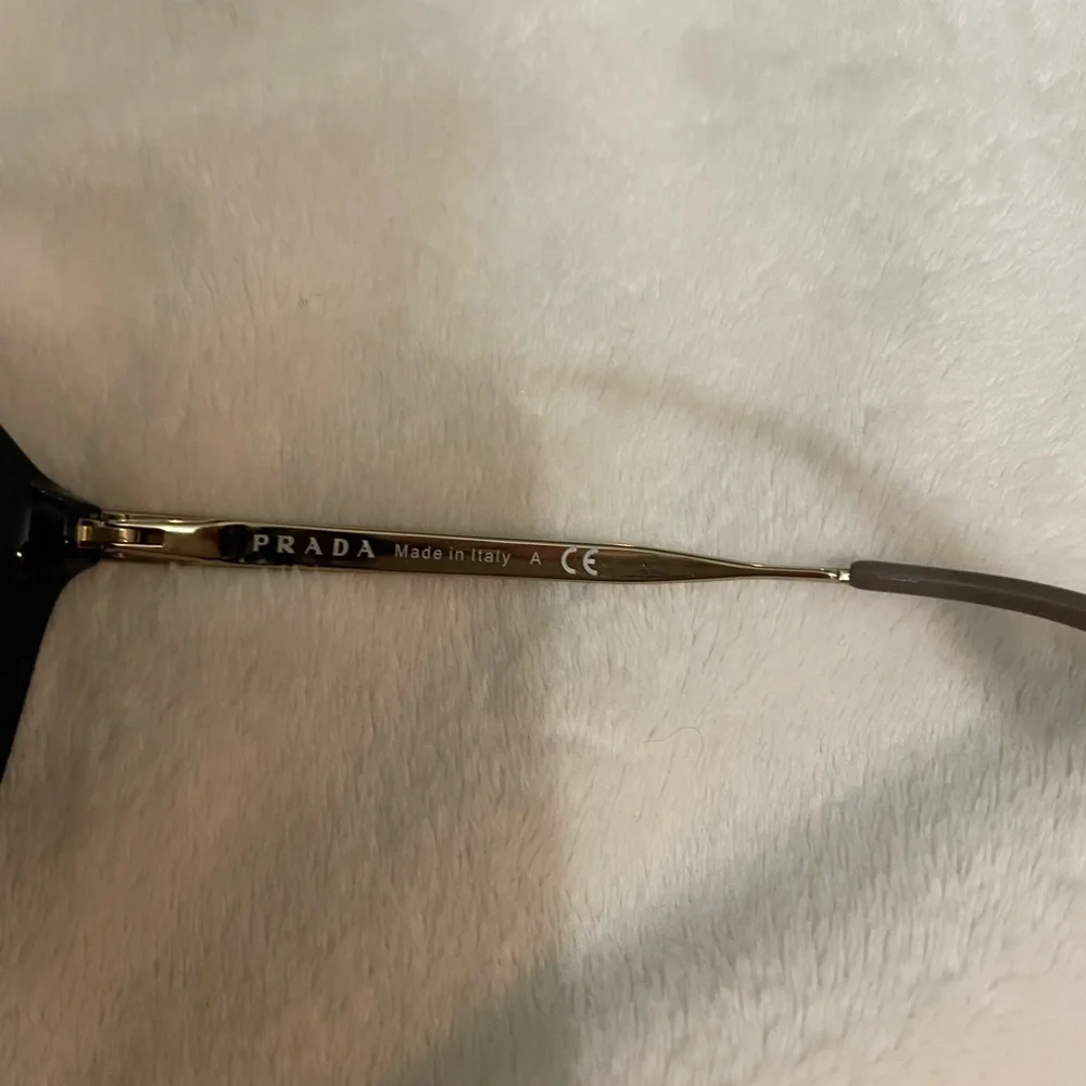 Beautiful Prada Black and Gold Sunglasses - Picture 9 of 14